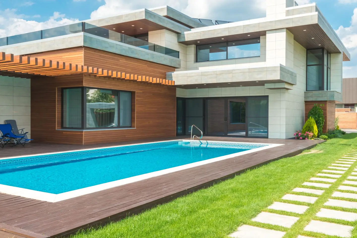 Swimming pool built in Olinda, NSW